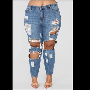 Distressed Boyfriend Jeans - Plus Size